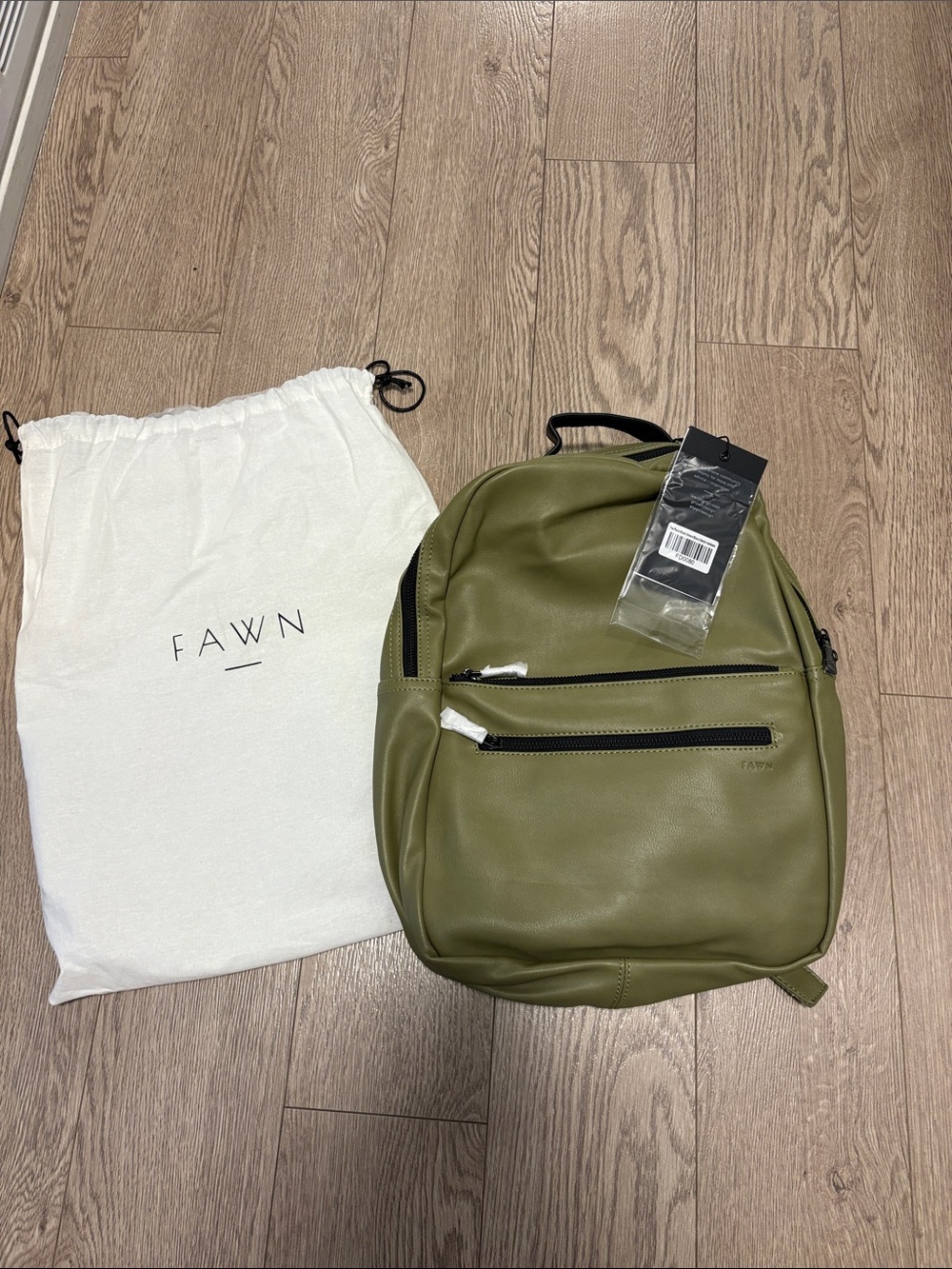 Brand New Fawn Design The Pack